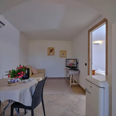 Hotel TENUTE MURALES - Turismo Rurale 3*
